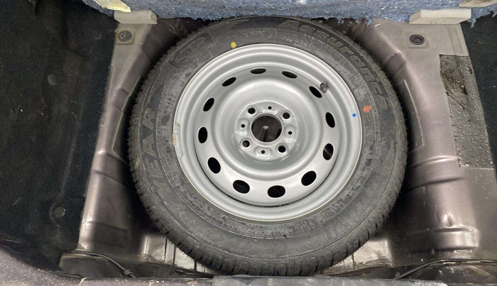 2018 Tata Tiago XZ PETROL, Petrol, Manual, 45,009 km, Dicky (Boot door) - Tool missing