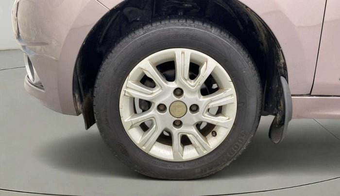 2018 Tata Tiago XZ PETROL, Petrol, Manual, 45,009 km, Left Front Wheel