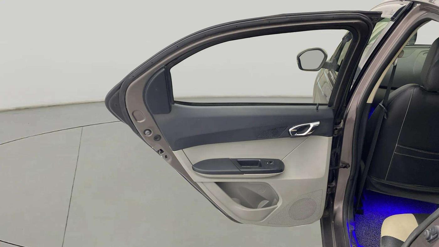 2018 Tata Tiago XZ PETROL, Petrol, Manual, 45,056 km, LHS Rear Door