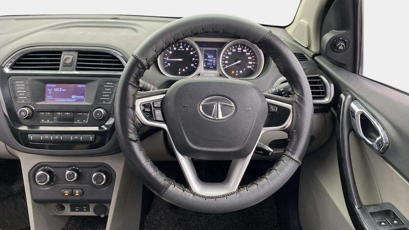 2018 Tata Tiago XZ PETROL, Petrol, Manual, 45,056 km, Steering Wheel Close Up