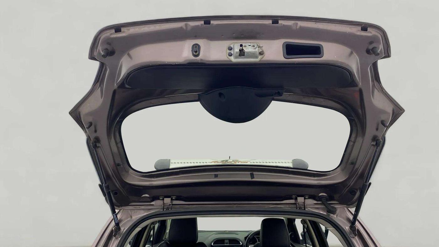 2018 Tata Tiago XZ PETROL, Petrol, Manual, 45,056 km, Boot Door Open