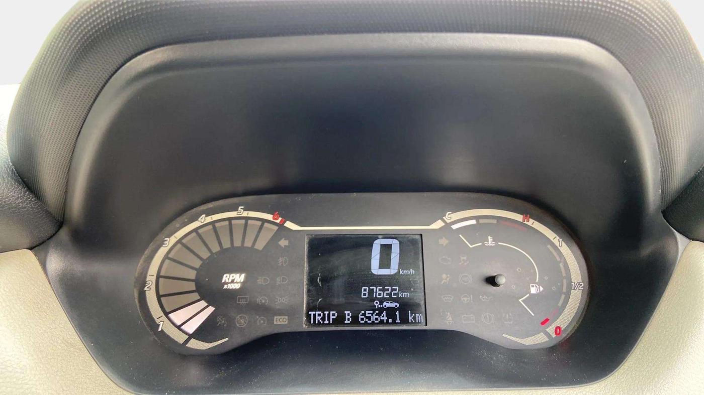 2021 Nissan MAGNITE XE, Petrol, Manual, 87,611 km, Odometer Image