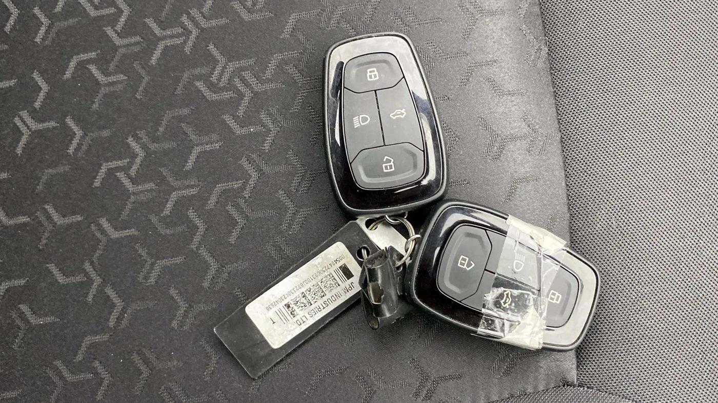 2023 Tata TIGOR XZA PLUS PETROL, Petrol, Automatic, 3,588 km, Key Close Up