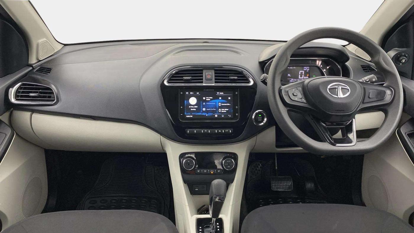 2023 Tata TIGOR XZA PLUS PETROL, Petrol, Automatic, 3,588 km, Dashboard