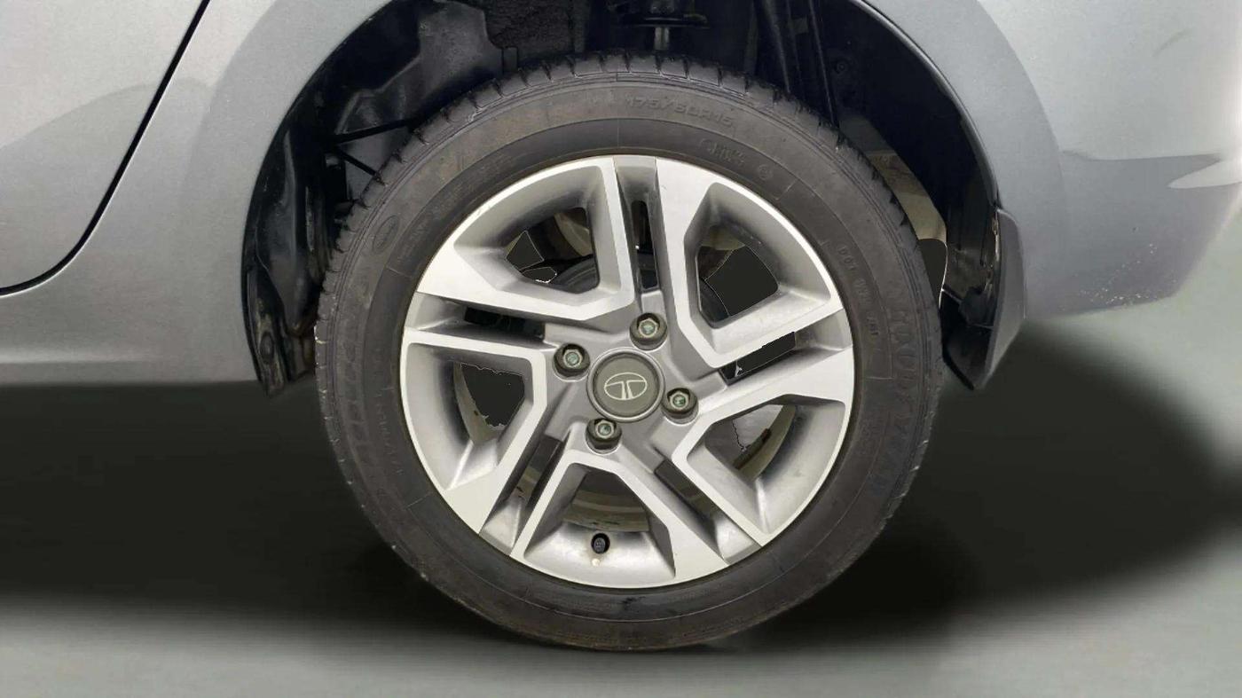 2023 Tata TIGOR XZA PLUS PETROL, Petrol, Automatic, 3,588 km, Left Rear Wheel