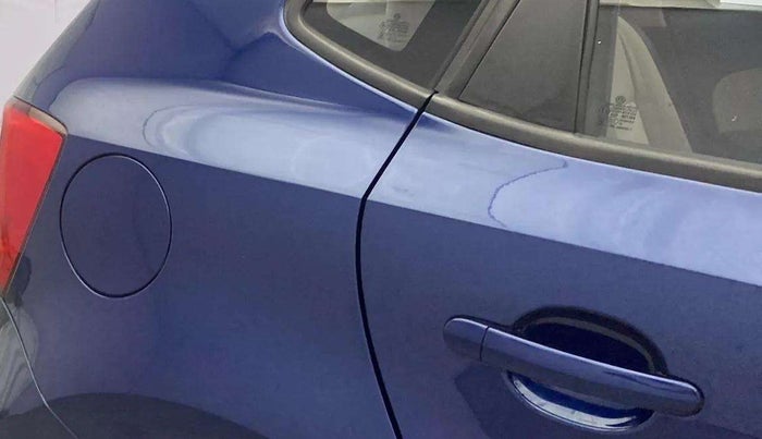2014 Volkswagen Polo HIGHLINE1.2L, Petrol, Manual, 83,570 km, Right quarter panel - Minor scratches
