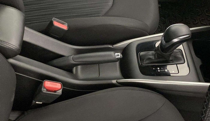 2023 Maruti Baleno ALPHA 1.2 AGS, Petrol, Automatic, 15,316 km, Gear Lever