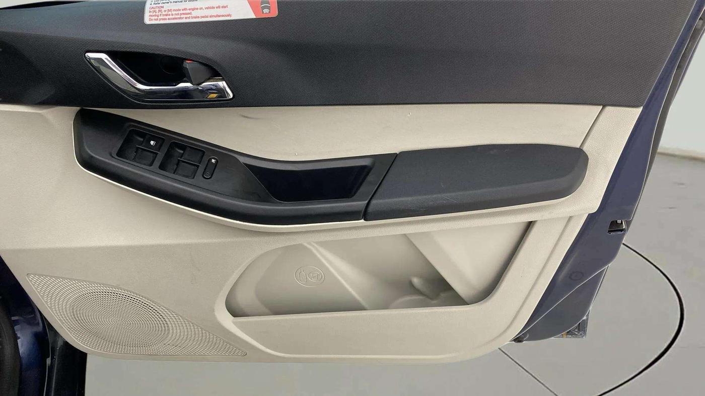 2023 Tata Tiago XZA PLUS PETROL, Petrol, Automatic, 17,163 km, Driver Side Door Panels Control