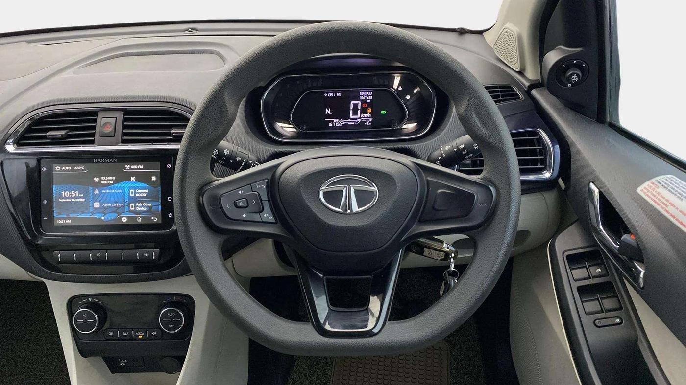 2023 Tata Tiago XZA PLUS PETROL, Petrol, Automatic, 17,163 km, Steering Wheel Close Up
