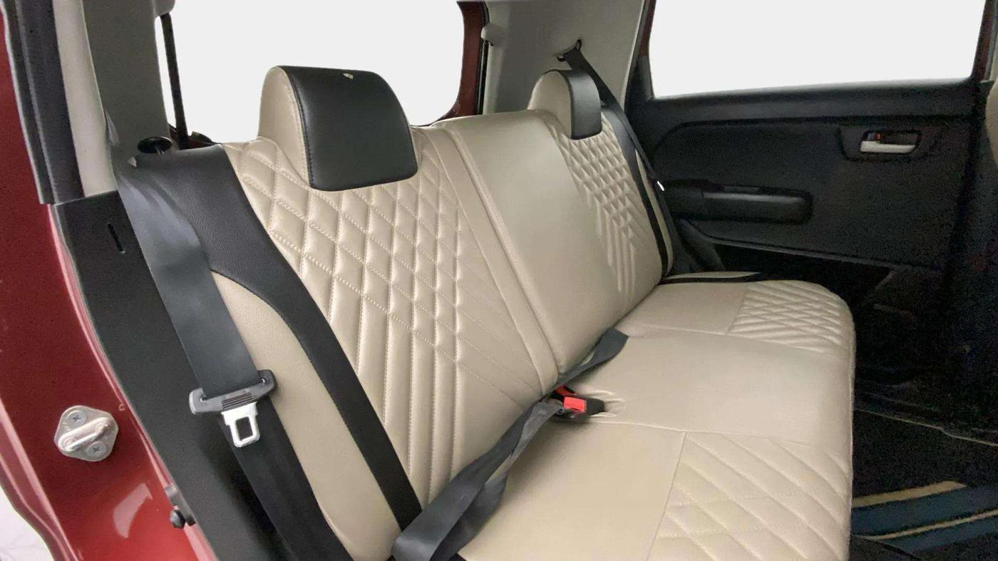 2022 Maruti New Wagon-R ZXI PLUS 1.2, Petrol, Manual, 11,929 km, Right Side Rear Door Cabin