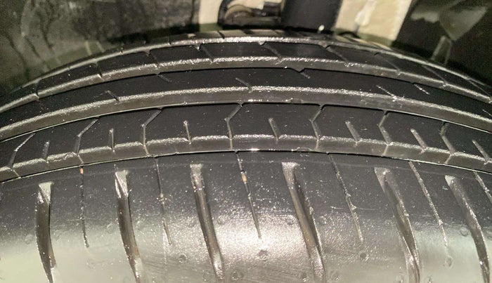 2024 Tata PUNCH ACCOMPLISHED MT, Petrol, Manual, 3,828 km, Left Front Tyre Tread