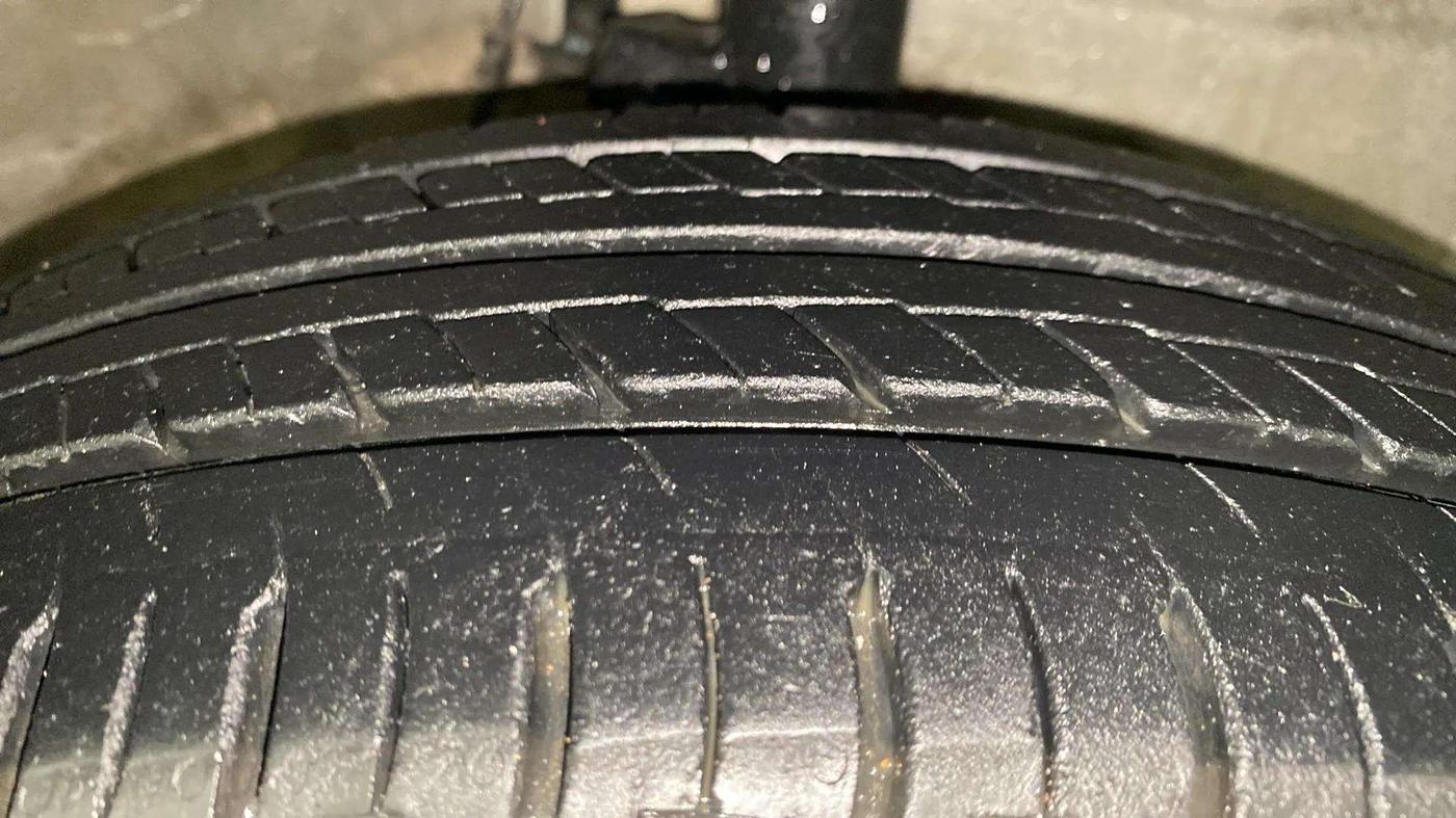 2015 Hyundai Xcent S 1.2, Petrol, Manual, 54,655 km, Right Front Tyre Tread
