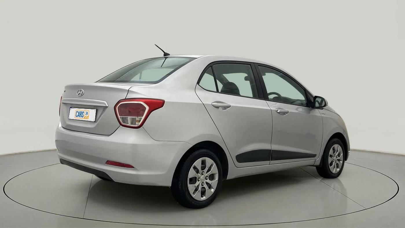 2015 Hyundai Xcent S 1.2, Petrol, Manual, 54,655 km, Right Back Diagonal