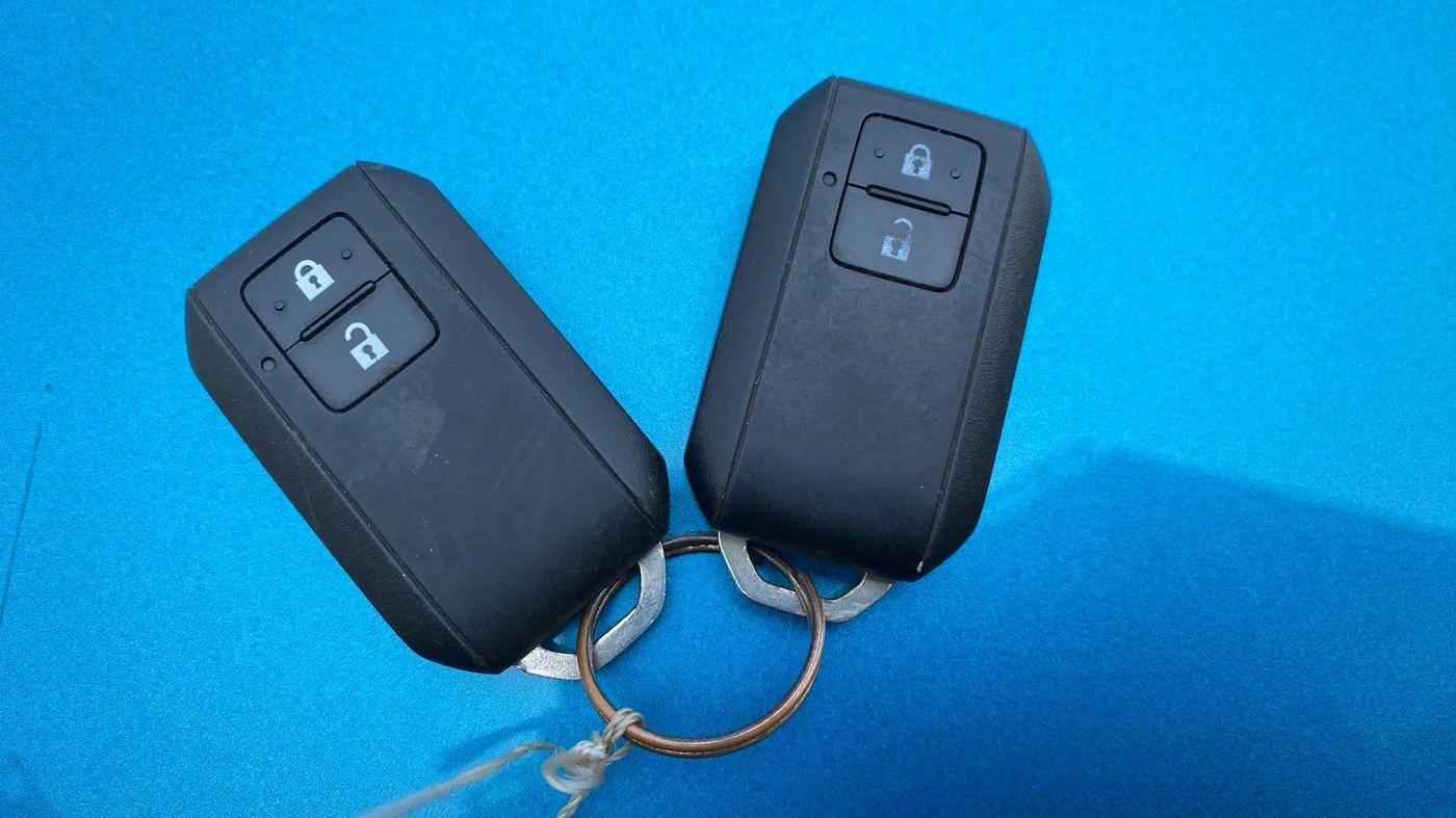 2022 Maruti IGNIS ZETA 1.2, Petrol, Manual, 21,717 km, Key Close Up