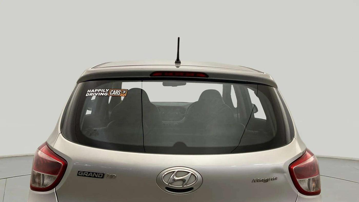 2015 Hyundai Grand i10 MAGNA 1.2 KAPPA VTVT, Petrol, Manual, 20,559 km, Rear Windshield
