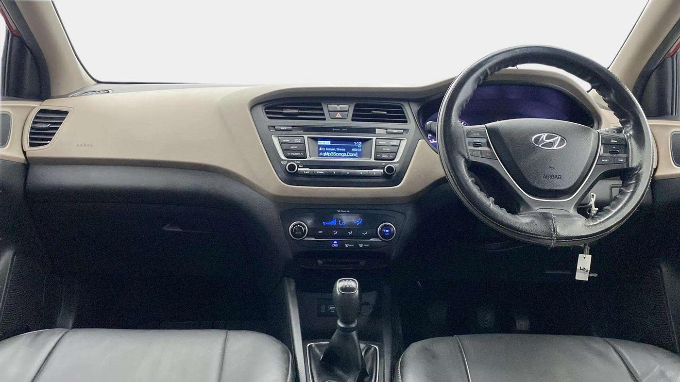 2016 Hyundai Elite i20 SPORTZ 1.2, Petrol, Manual, 75,261 km, Dashboard