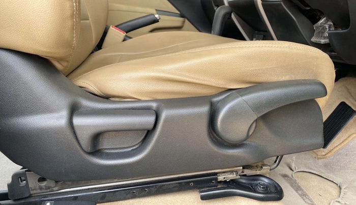 2019 Honda City 1.5L I-VTE V CVT, Petrol, Automatic, 67,836 km, Driver Side Adjustment Panel