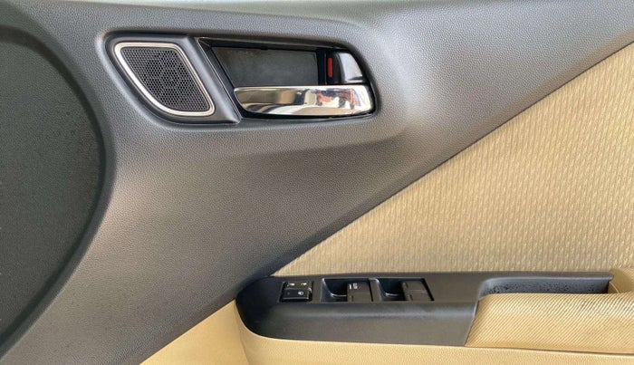2019 Honda City 1.5L I-VTE V CVT, Petrol, Automatic, 67,836 km, Driver Side Door Panels Control