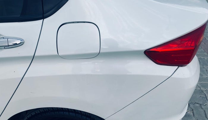 2019 Honda City 1.5L I-VTE V CVT, Petrol, Automatic, 67,836 km, Left quarter panel - Minor scratches