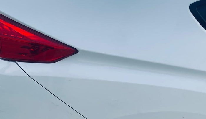 2019 Honda City 1.5L I-VTE V CVT, Petrol, Automatic, 67,836 km, Right quarter panel - Minor scratches