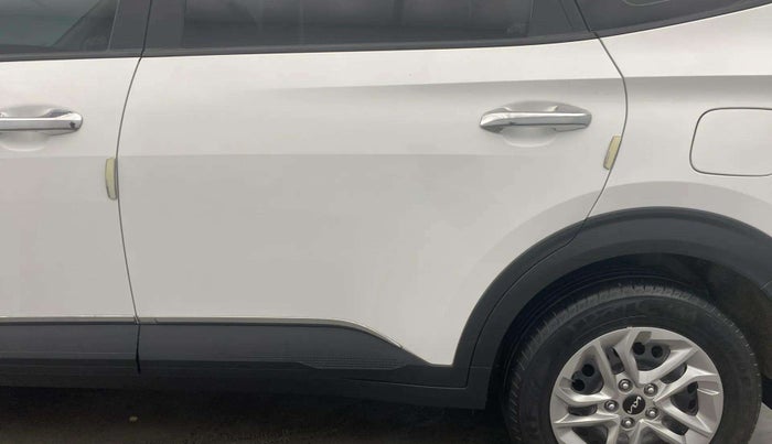 2024 KIA CARENS  PRESTIGE 1.5 TURBO PETROL IMT 7 STR , Petrol, Manual, 19,514 km, Rear left door - Minor scratches