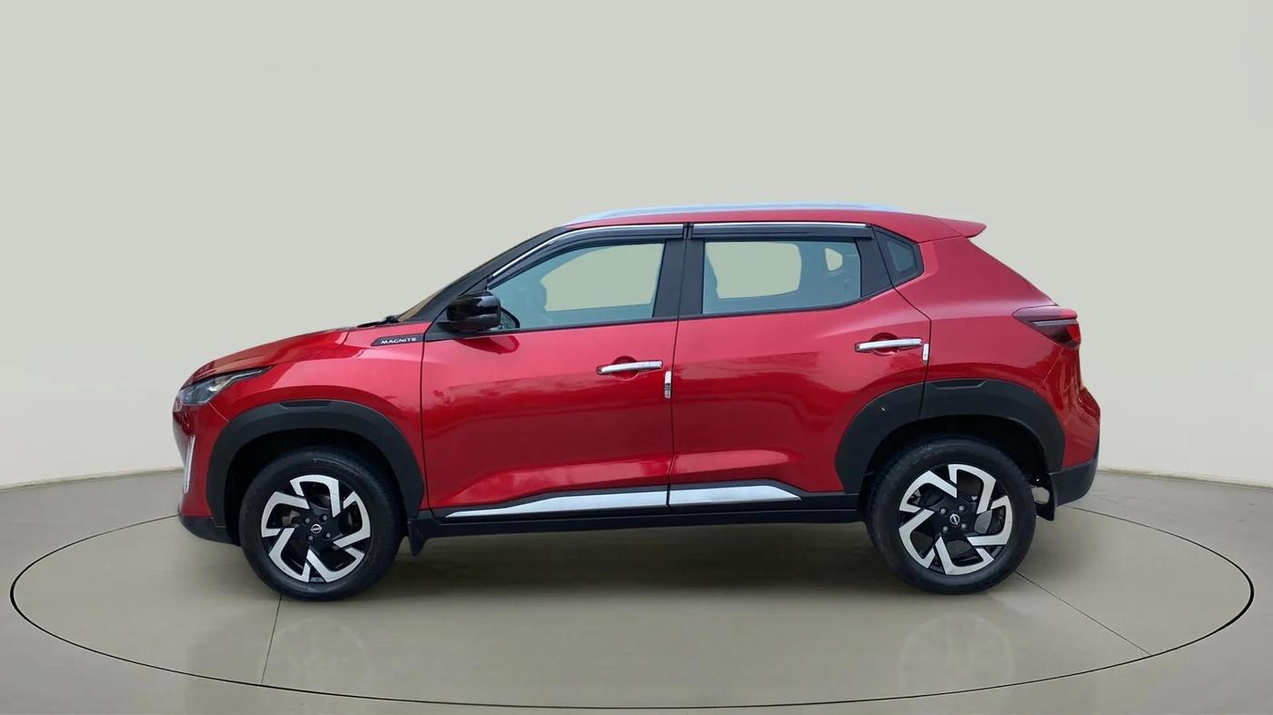 2022 Nissan MAGNITE XV MT, Petrol, Manual, 4,856 km, Left Side