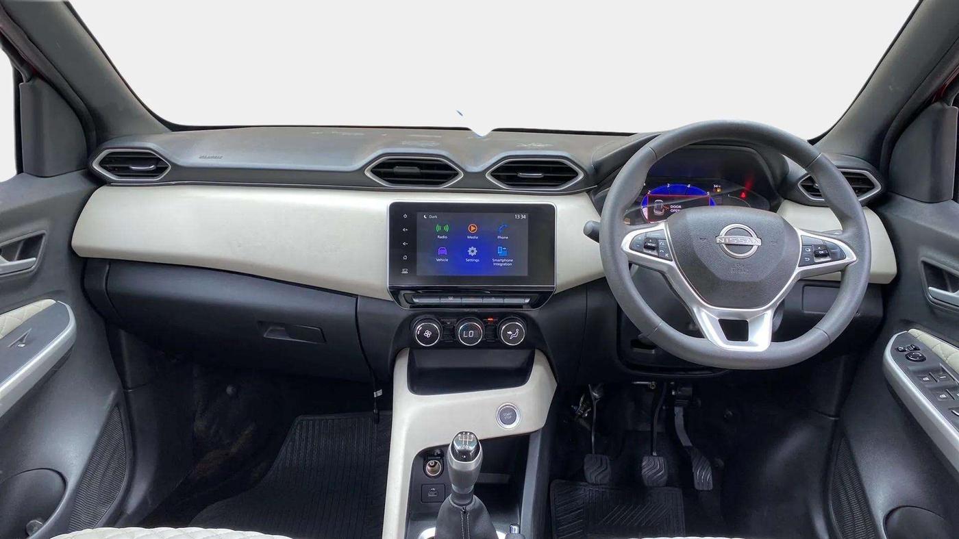 2022 Nissan MAGNITE XV MT, Petrol, Manual, 4,856 km, Dashboard