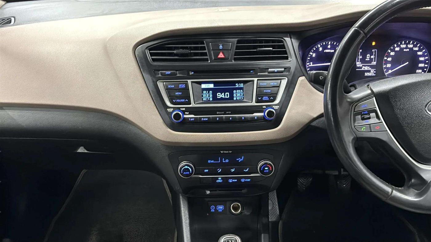 2014 Hyundai Elite i20 SPORTZ 1.2, Petrol, Manual, 32,748 km, Air Conditioner