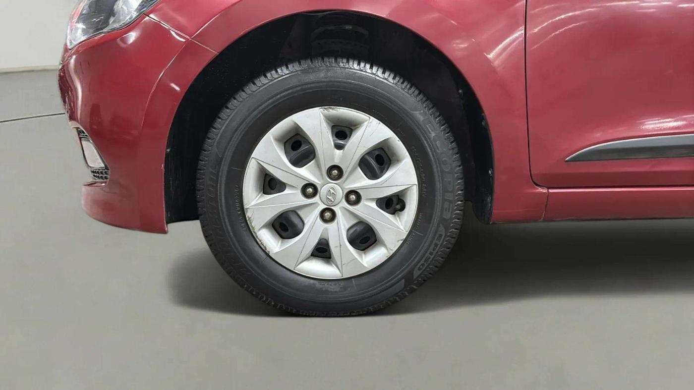 2014 Hyundai Elite i20 SPORTZ 1.2, Petrol, Manual, 32,748 km, Left Front Wheel