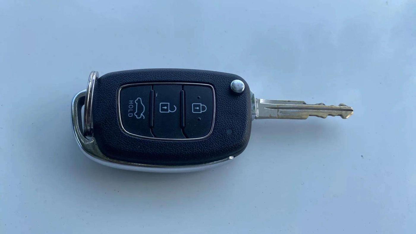 2022 Hyundai GRAND I10 NIOS SPORTZ 1.2 KAPPA VTVT, Petrol, Manual, 24,752 km, Key Close Up