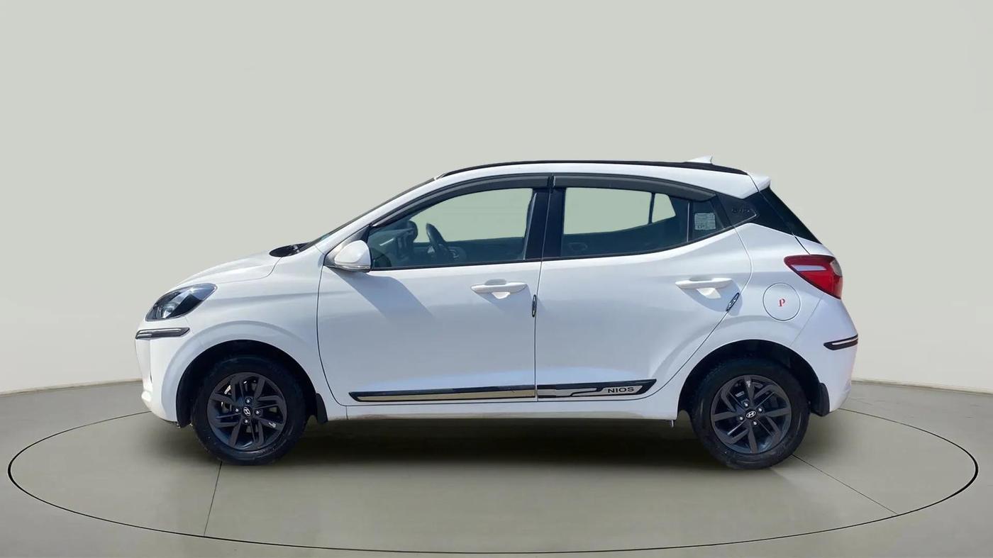 2022 Hyundai GRAND I10 NIOS SPORTZ 1.2 KAPPA VTVT, Petrol, Manual, 24,752 km, Left Side