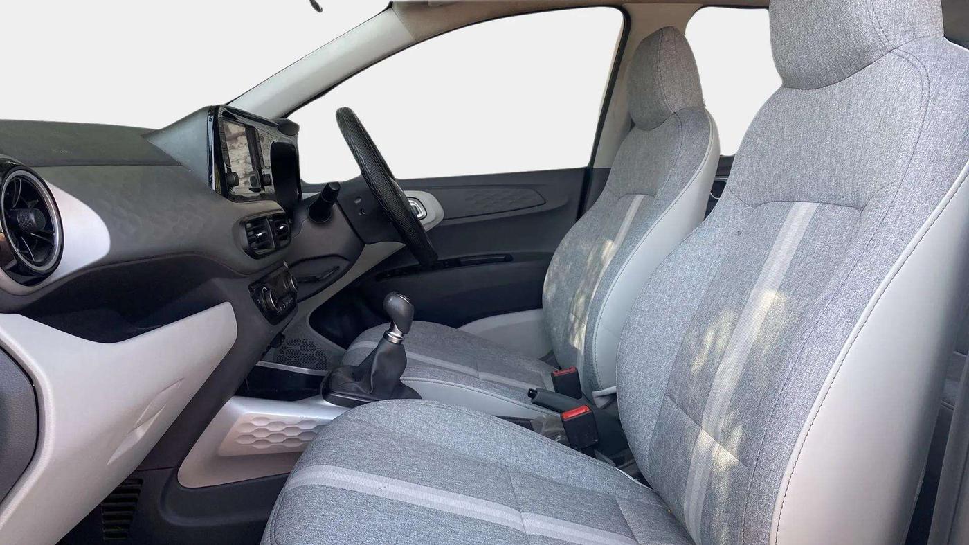 2022 Hyundai GRAND I10 NIOS SPORTZ 1.2 KAPPA VTVT, Petrol, Manual, 24,752 km, Right Side Front Door Cabin