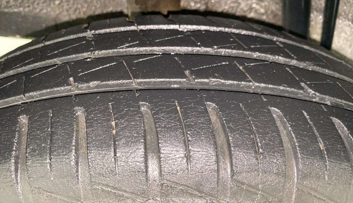2022 Renault Kwid RXT 1.0, Petrol, Manual, 29,274 km, Right Rear Tyre Tread