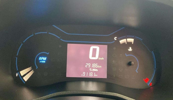 2022 Renault Kwid RXT 1.0, Petrol, Manual, 29,274 km, Odometer Image