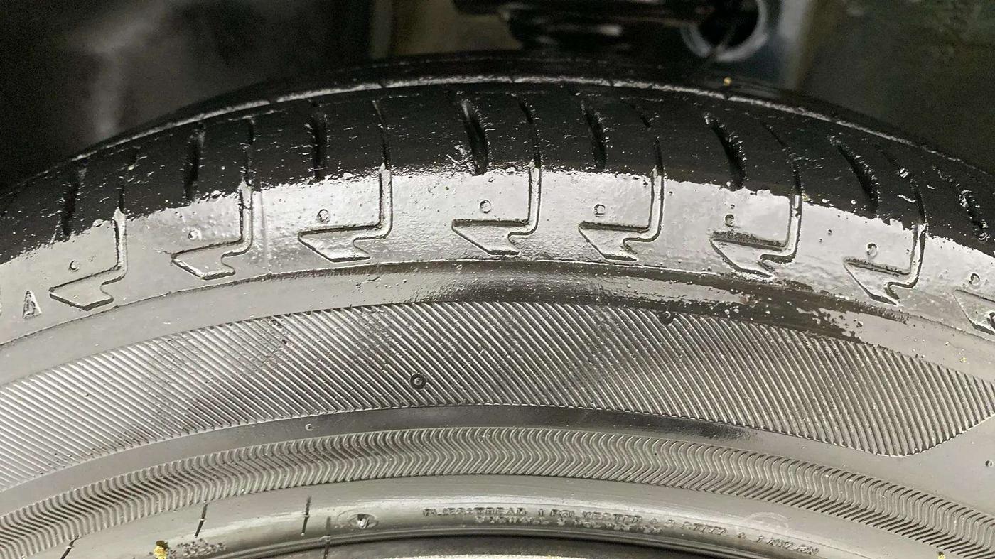 2022 Maruti IGNIS SIGMA 1.2, Petrol, Manual, 22,079 km, Left Front Tyre Tread