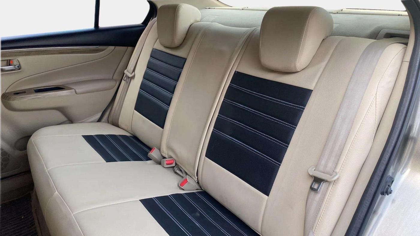 2019 Maruti Ciaz ALPHA 1.5 SHVS PETROL, Petrol, Manual, 54,620 km, Right Side Rear Door Cabin