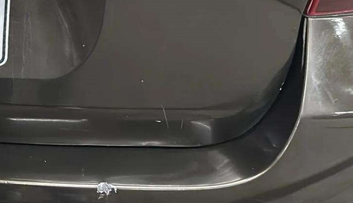 2018 Renault Duster RXS CVT, Petrol, Automatic, 43,797 km, Dicky (Boot door) - Minor scratches