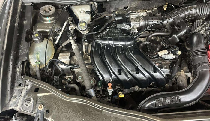 2018 Renault Duster RXS CVT, Petrol, Automatic, 43,797 km, Engine View - Right