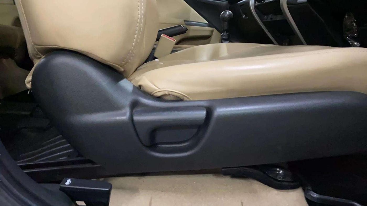 2018 Honda City 1.5L I-VTEC S MT, Petrol, Manual, 92,963 km, Driver Side Adjustment Panel