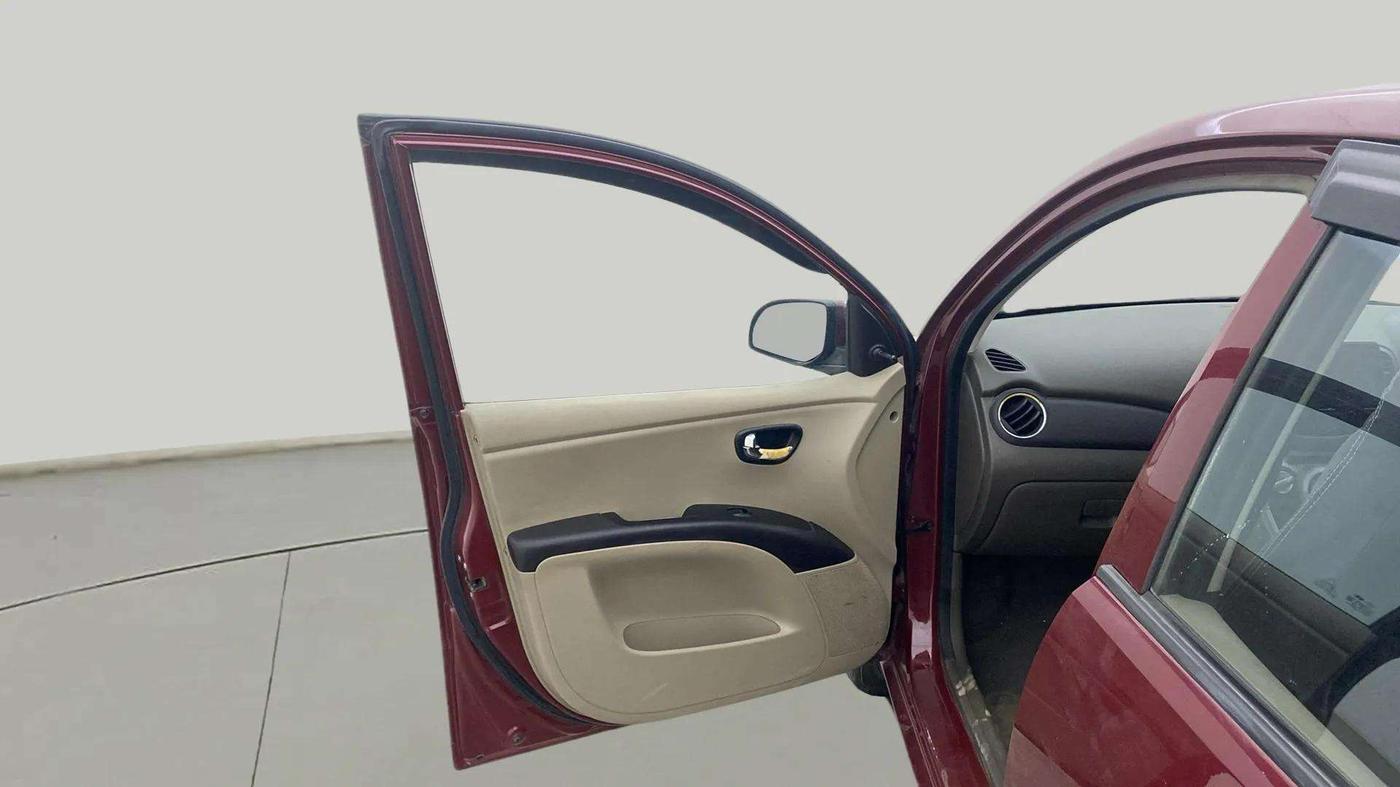 2014 Hyundai i10 SPORTZ 1.1, Petrol, Manual, 47,703 km, LHS Front Door