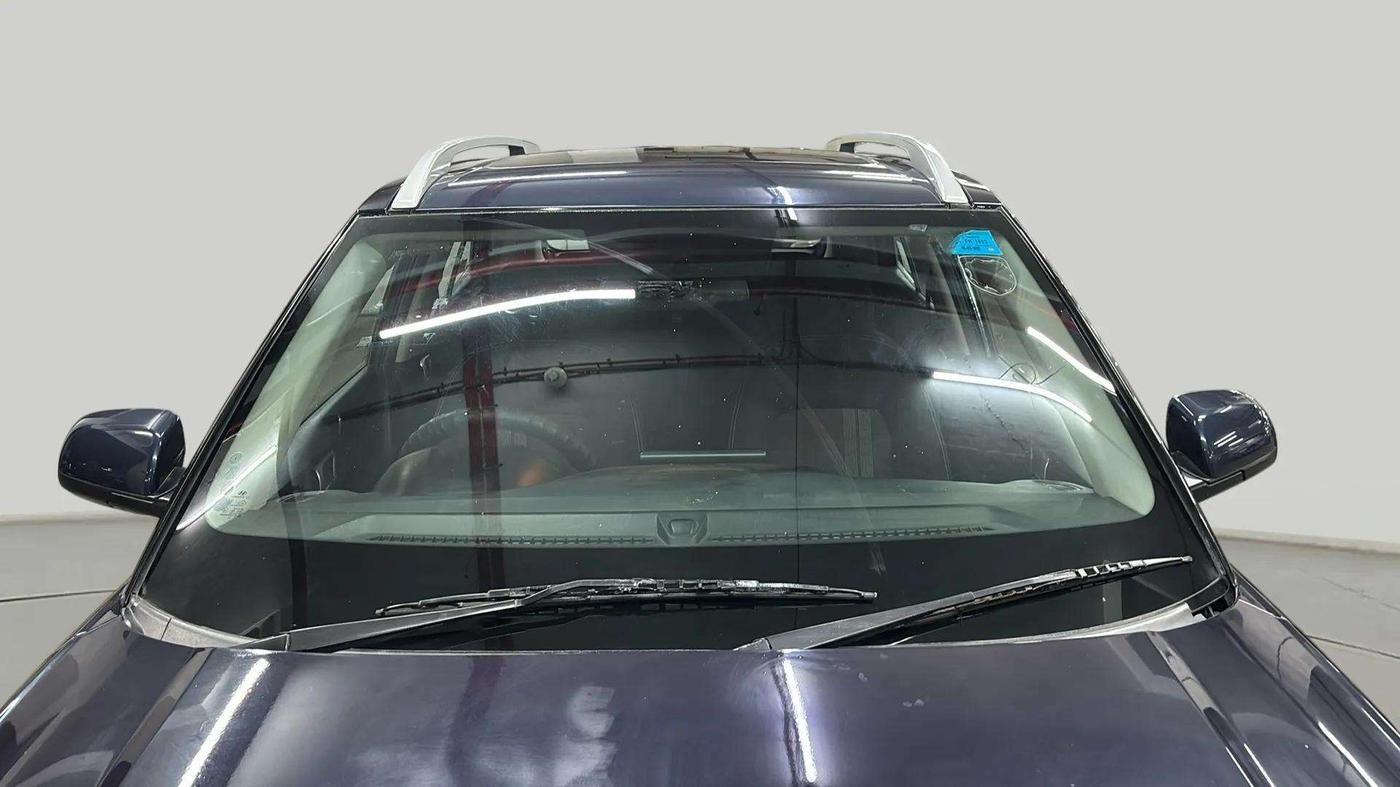2021 Hyundai VENUE SX PLUS 1.0 TURBO DCT, Petrol, Automatic, 84,204 km, Front Windshield