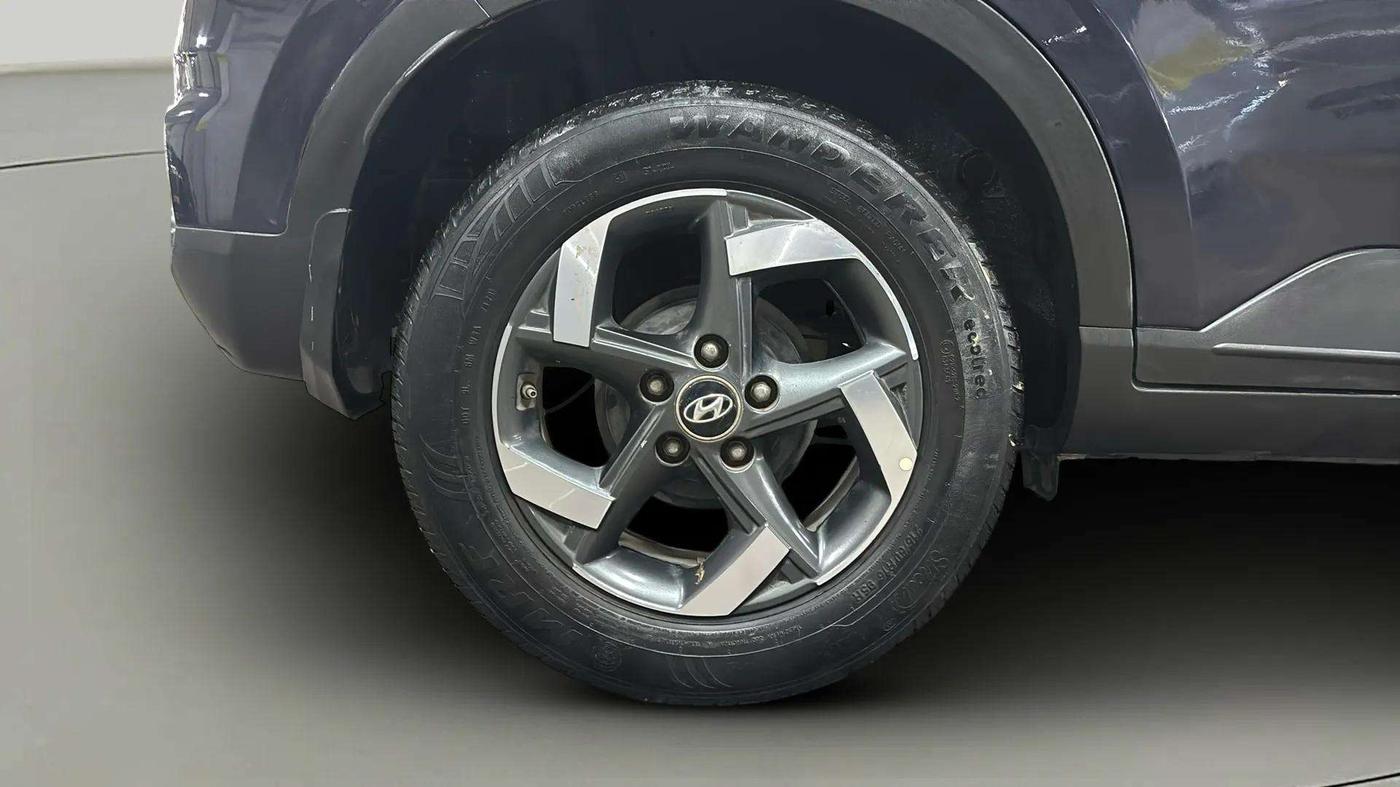2021 Hyundai VENUE SX PLUS 1.0 TURBO DCT, Petrol, Automatic, 84,204 km, Right Rear Wheel