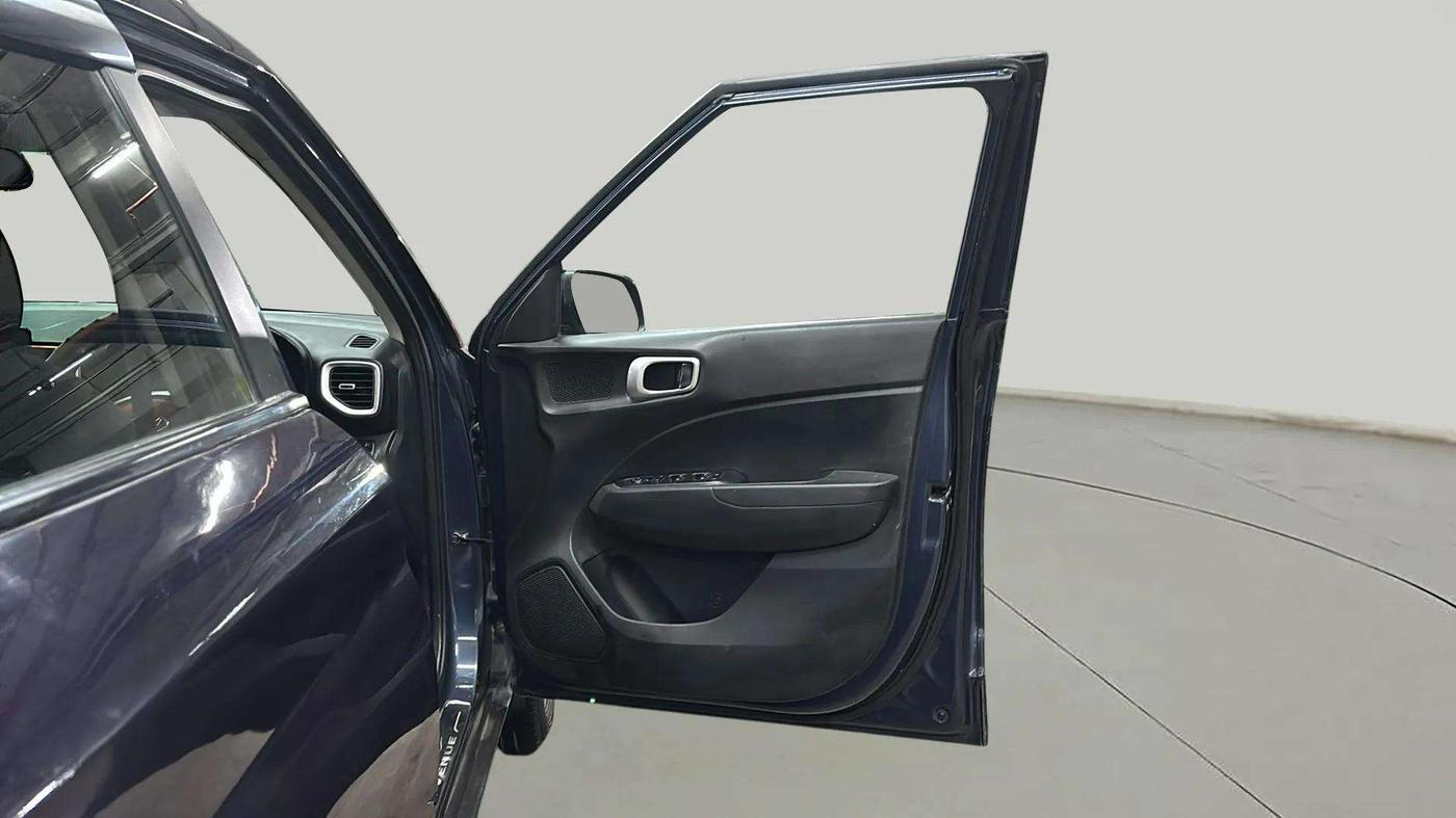 2021 Hyundai VENUE SX PLUS 1.0 TURBO DCT, Petrol, Automatic, 84,204 km, RHS Front Door
