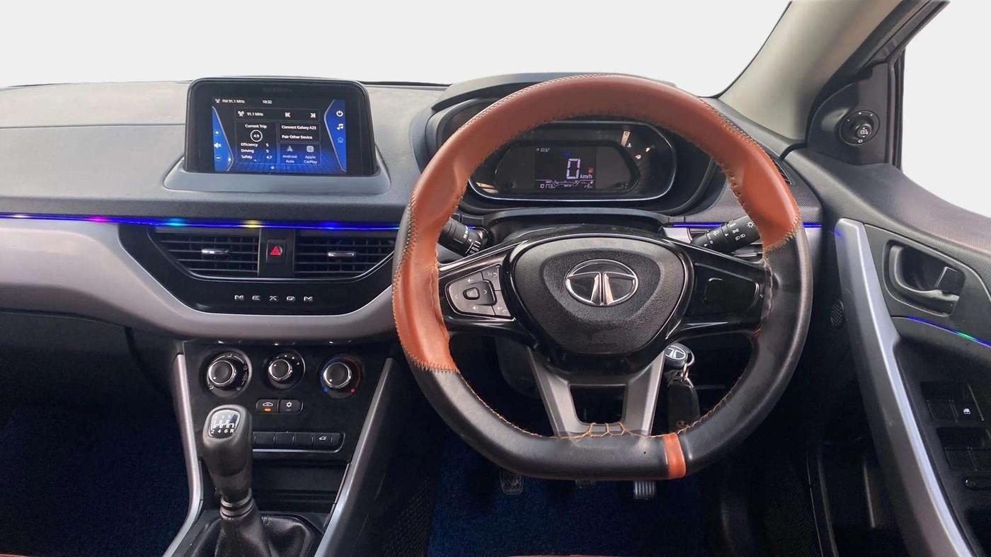 2023 Tata NEXON XM PLUS SUNROOF PETROL, Petrol, Manual, 10,163 km, Steering Wheel Close Up