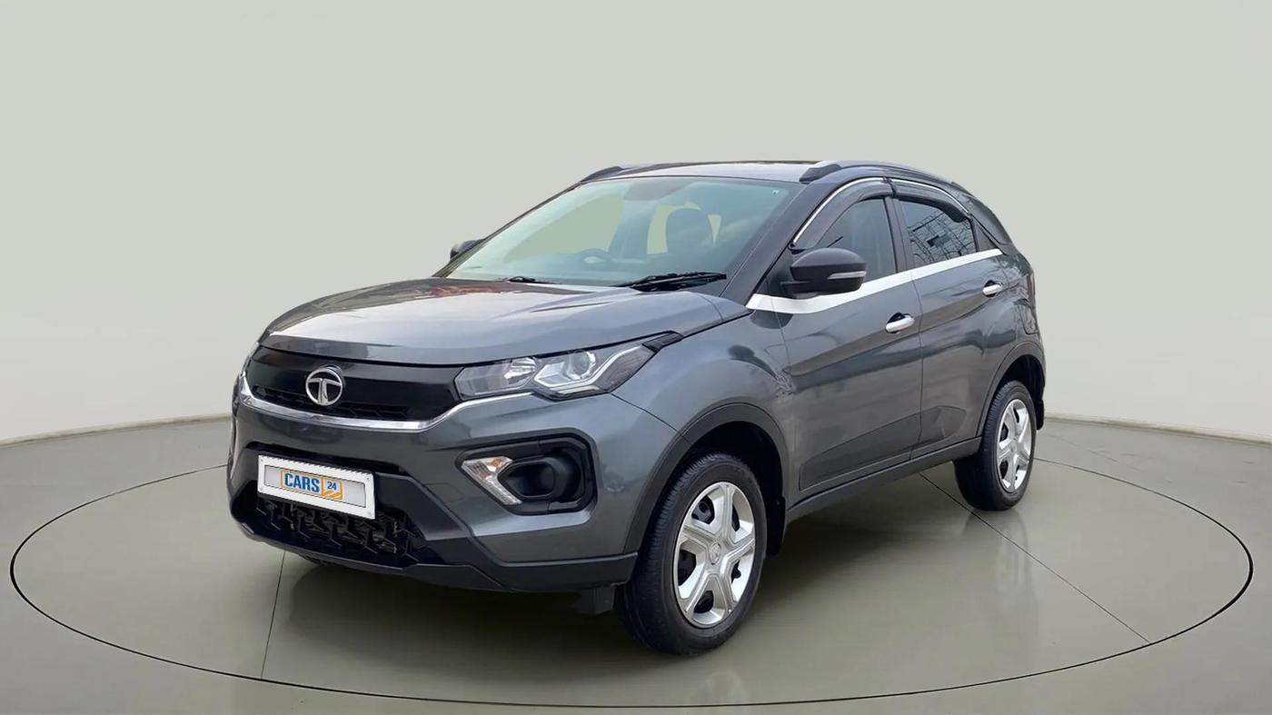 2023 Tata NEXON XM PLUS SUNROOF PETROL, Petrol, Manual, 10,163 km, Left Front Diagonal