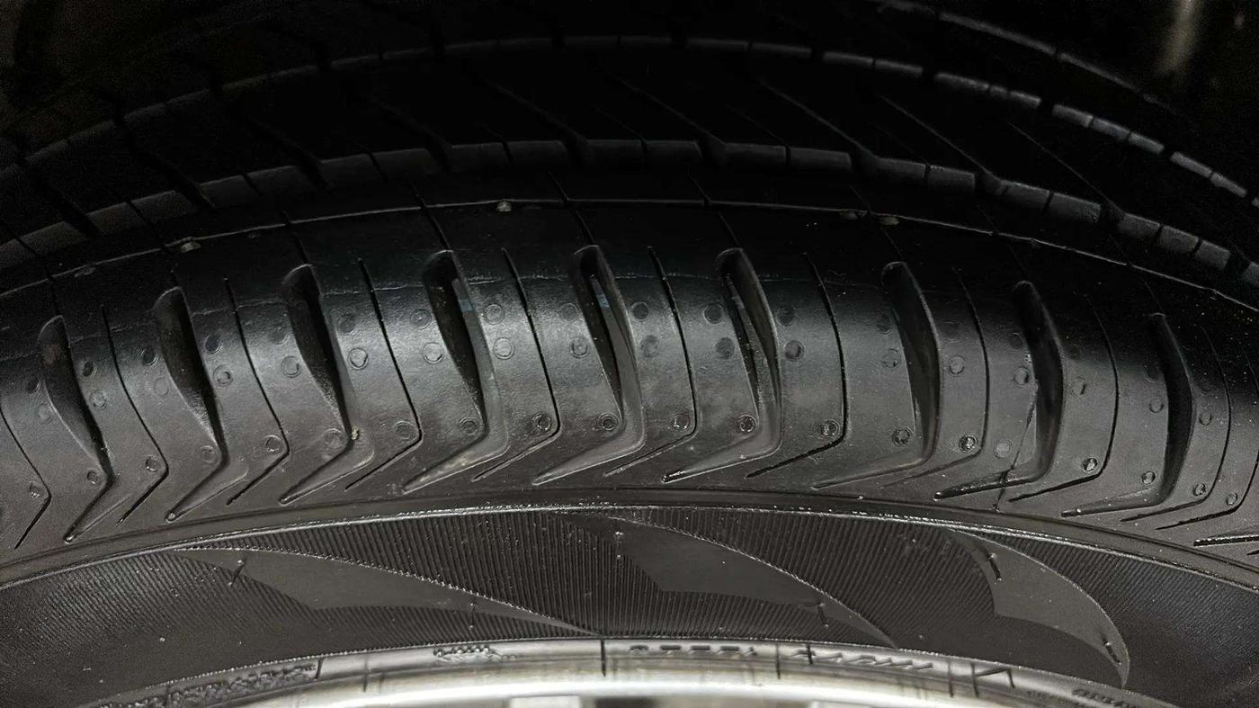 2017 Maruti Celerio ZXI AMT (O), Petrol, Automatic, 52,818 km, Left Rear Tyre Tread