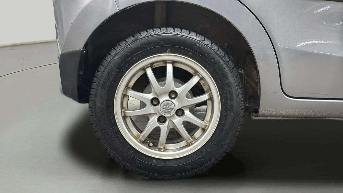 2017 Maruti Celerio ZXI AMT (O), Petrol, Automatic, 52,818 km, Right Rear Wheel