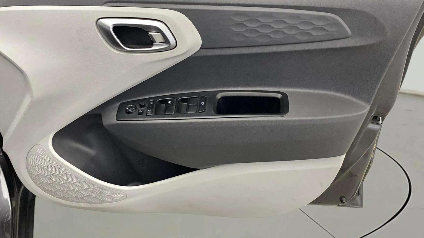 2020 Hyundai GRAND I10 NIOS SPORTZ 1.2 KAPPA VTVT, Petrol, Manual, 39,881 km, Driver Side Door Panels Control