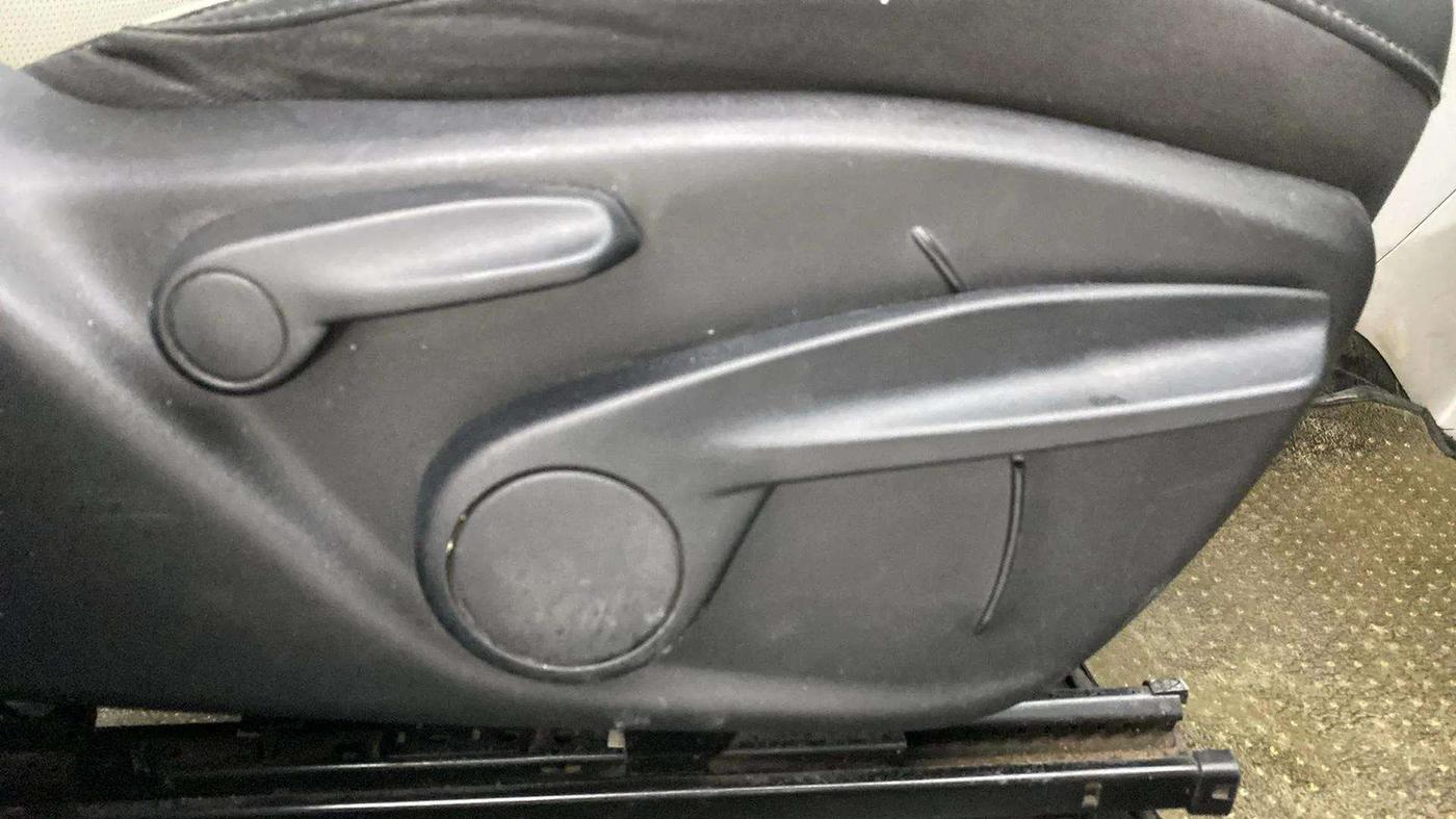 2018 Jeep Compass LIMITED (O) 1.4 PETROL AT, Petrol, Automatic, 53,082 km, Driver Side Adjustment Panel
