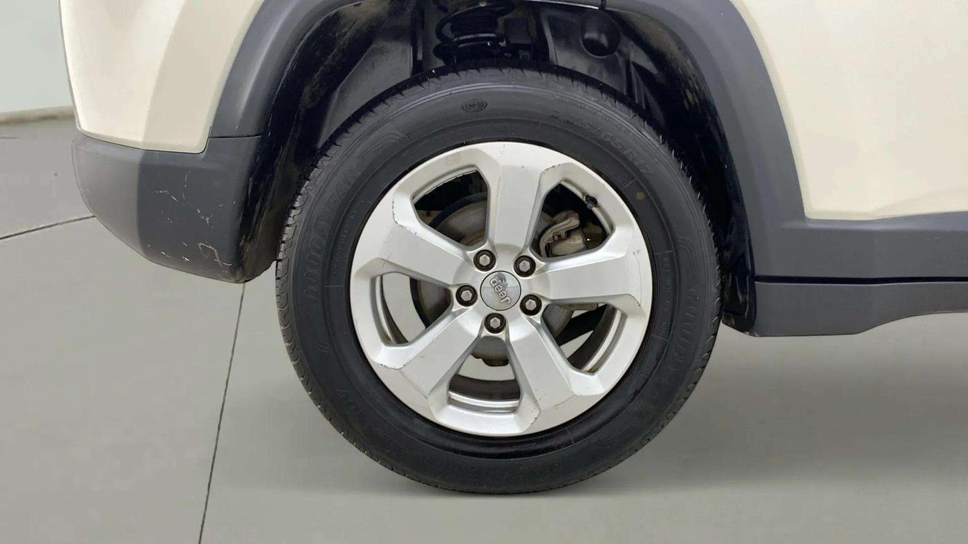 2018 Jeep Compass LIMITED (O) 1.4 PETROL AT, Petrol, Automatic, 53,082 km, Right Rear Wheel